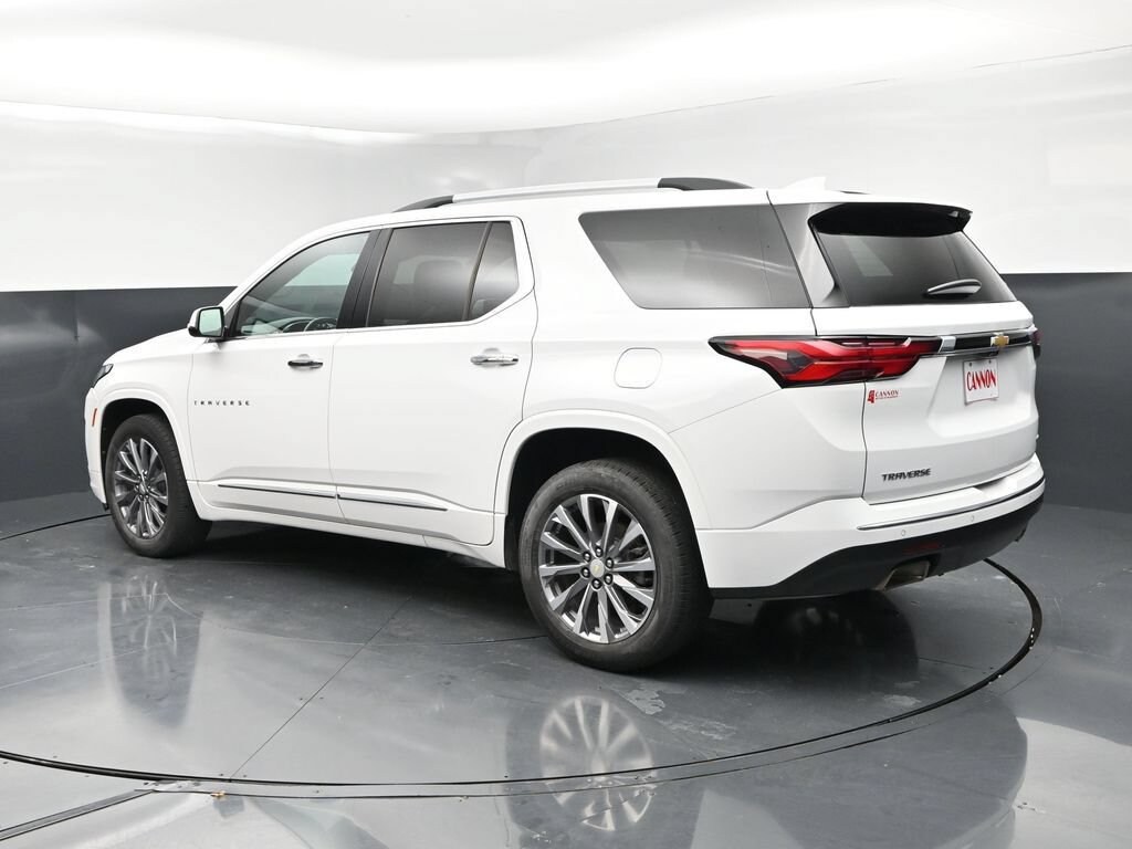Used 2023 Chevrolet Traverse Premier SUV