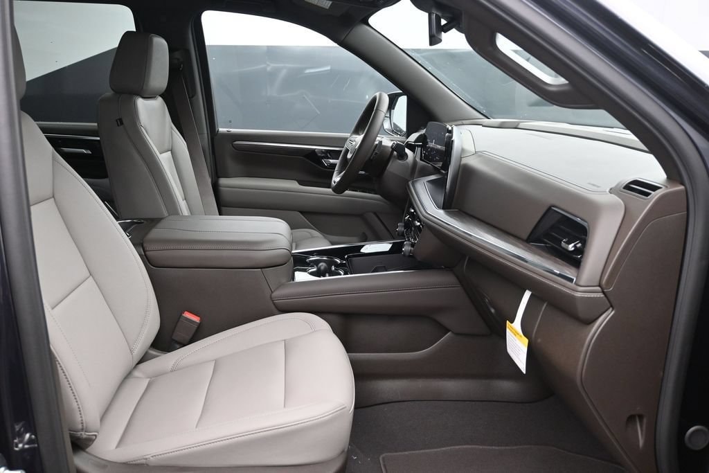 2026 Chevrolet Tahoe LT - Photo 10