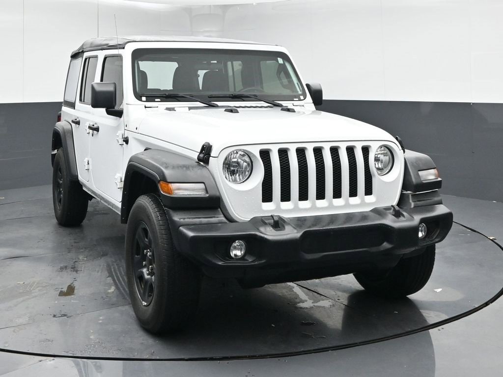 Used 2022 Jeep Wrangler Unlimited Sport with VIN 1C4HJXDN9NW160266 for sale in West Point, MS