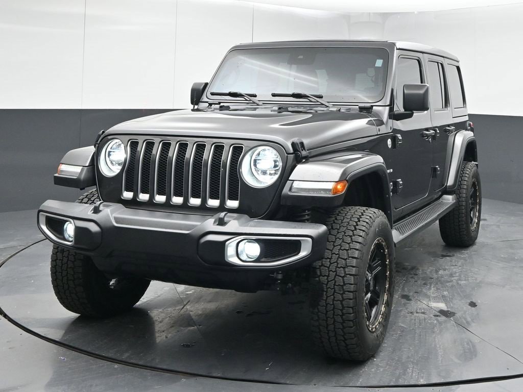 2021 Jeep Wrangler Unlimited Sahara photo 3