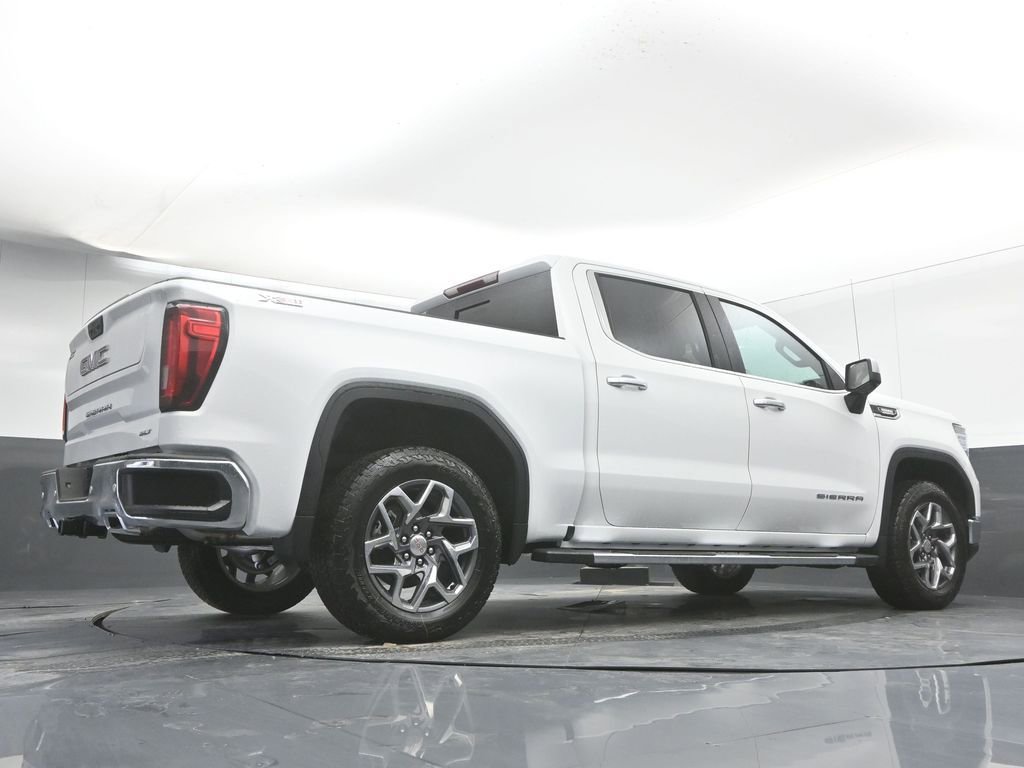 2026 GMC Sierra 1500 SLT - Photo 32