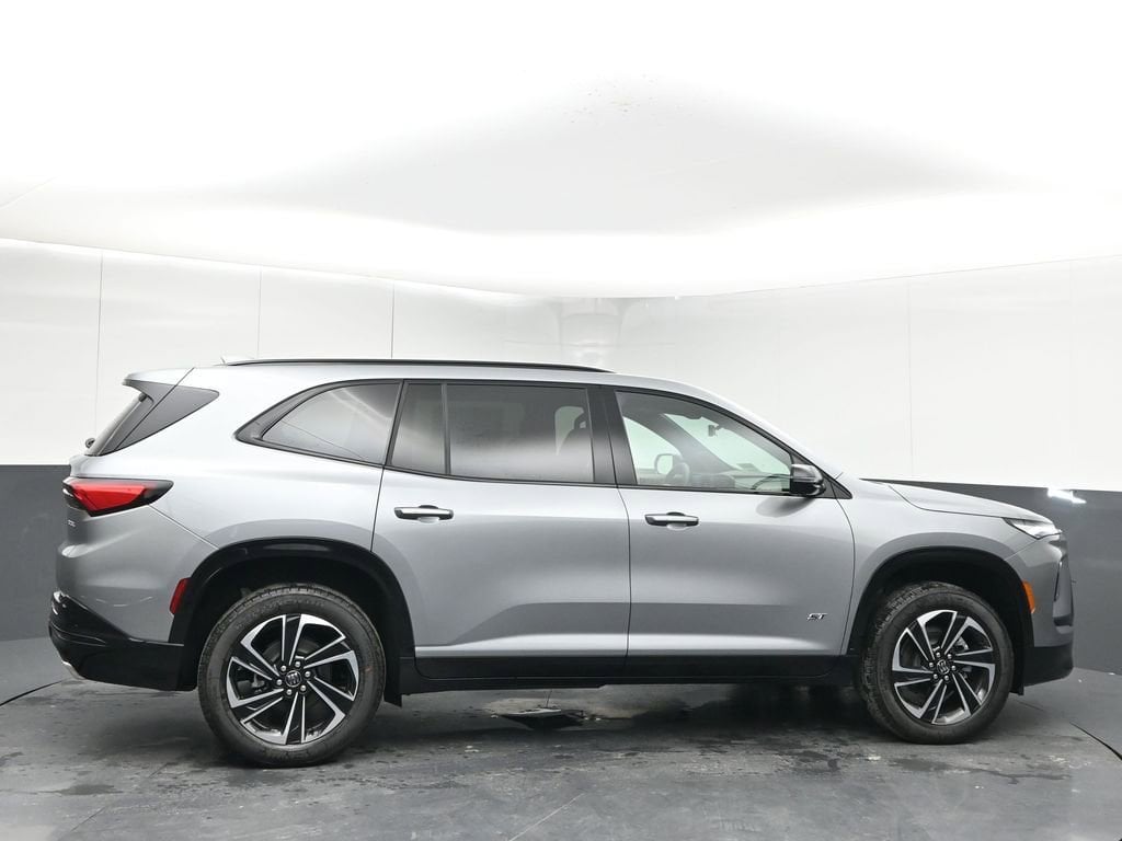 2026 Buick Enclave Sport Touring - Photo 8
