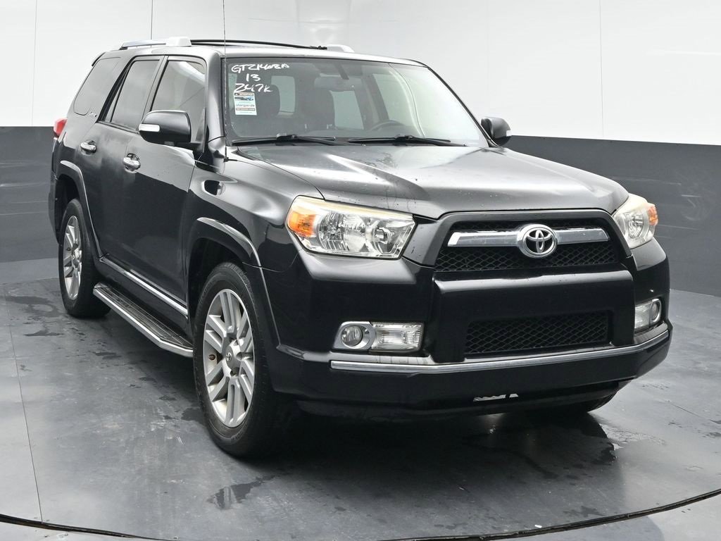 2013 Toyota 4Runner SR5 photo 2