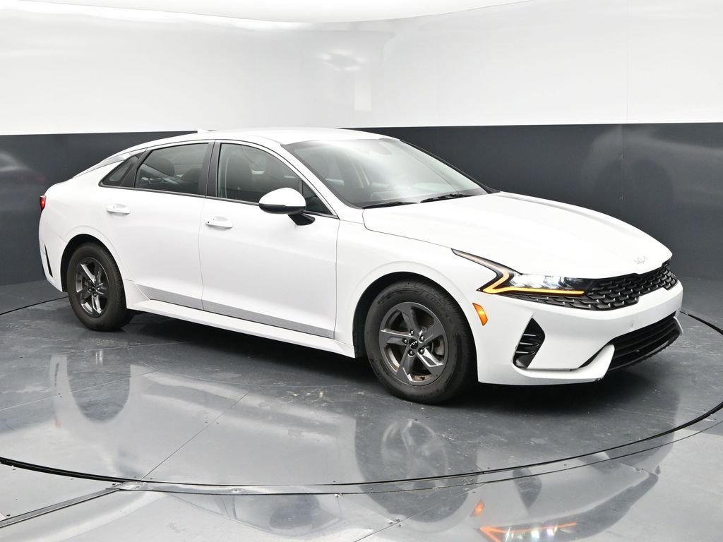 2023 Kia Optima's photo