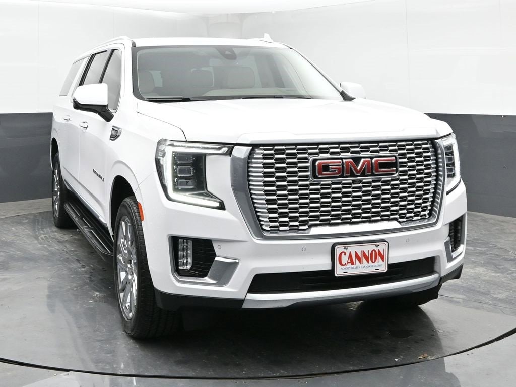 Used 2021 GMC Yukon XL Denali with VIN 1GKS1JKLXMR195632 for sale in West Point, MS