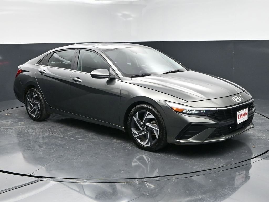 2025 Hyundai Elantra