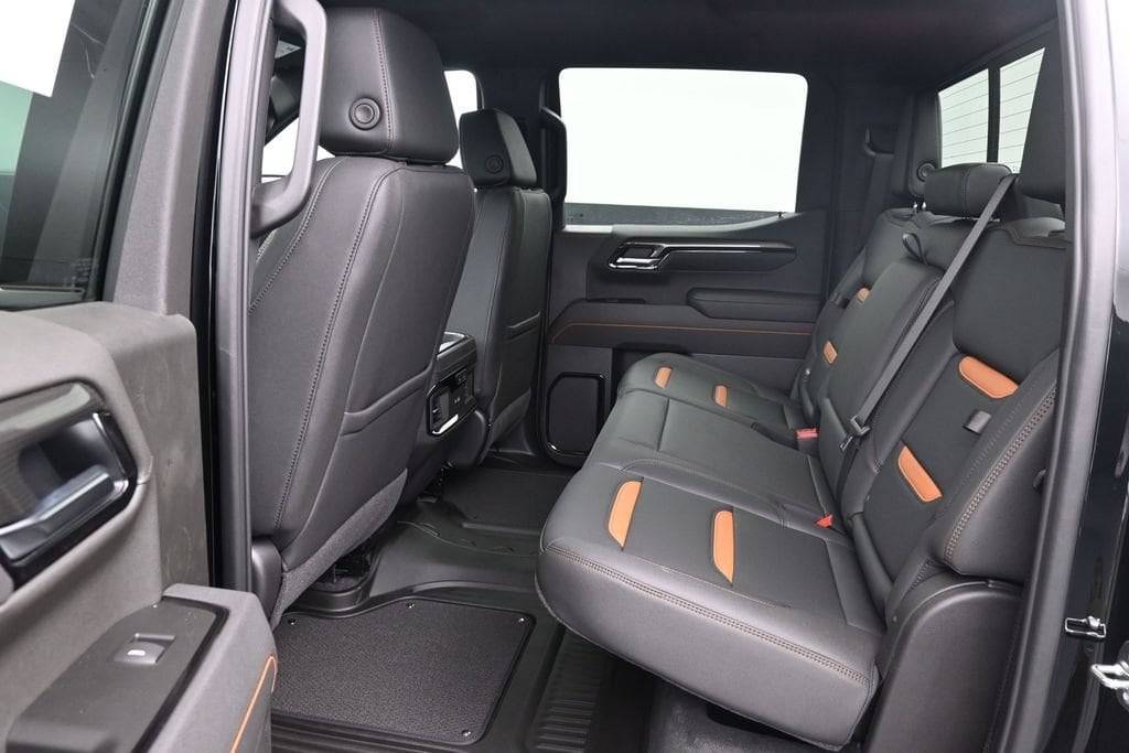 2026 GMC Sierra 1500 AT4 - Photo 12