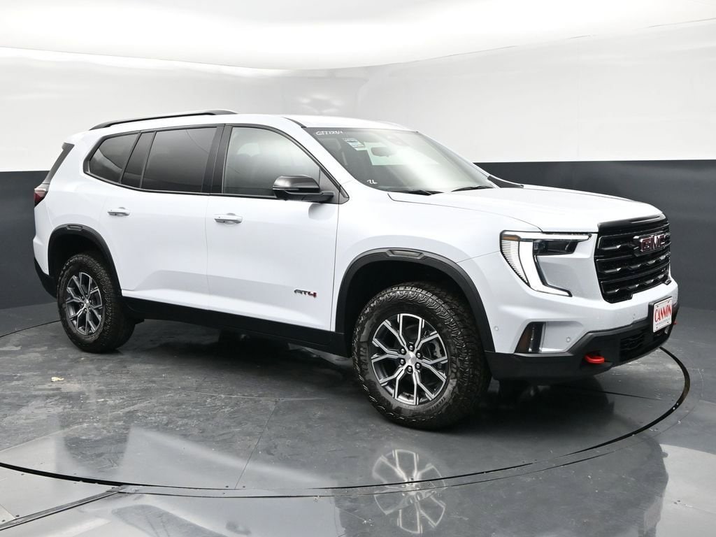 2026 GMC Acadia AT4 AWD's photo