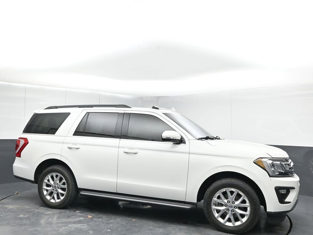 2021 Ford Expedition XLT's photo