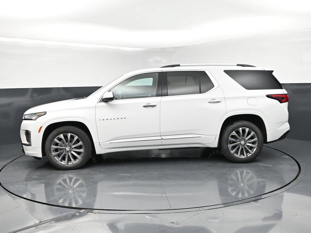Used 2023 Chevrolet Traverse Premier SUV