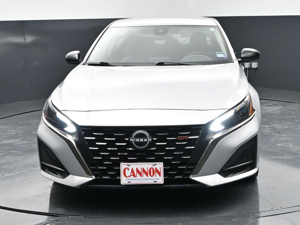 Used 2024 Nissan Altima 2.5 SR