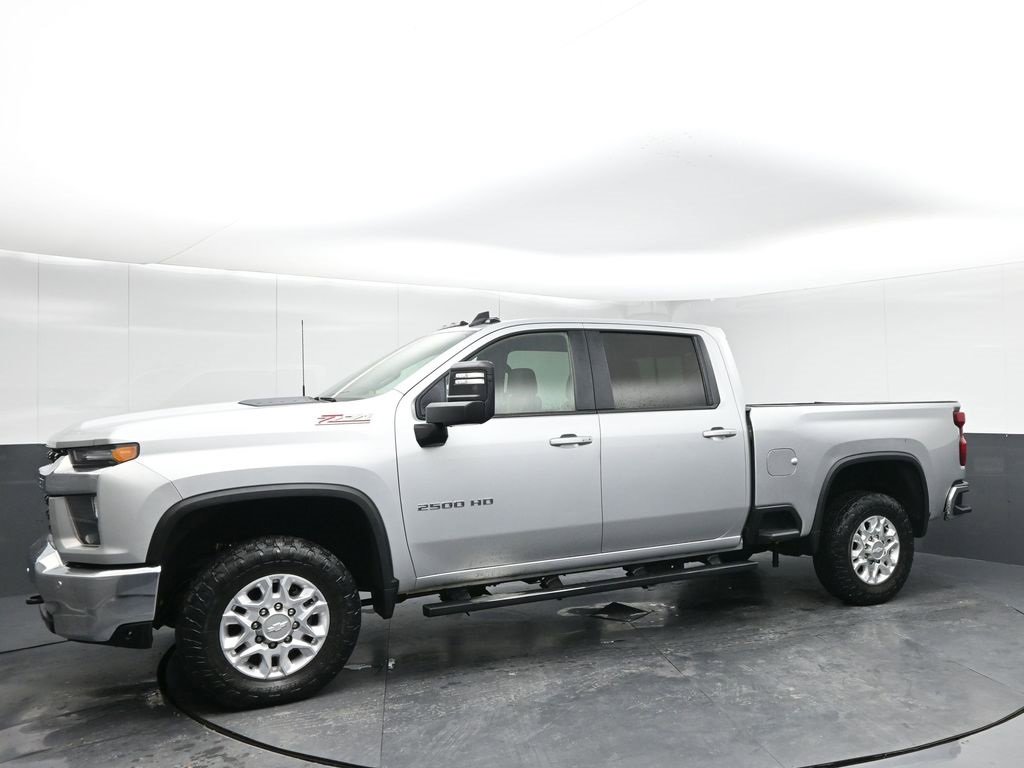 2020 Chevrolet Silverado 2500HD LT photo 4