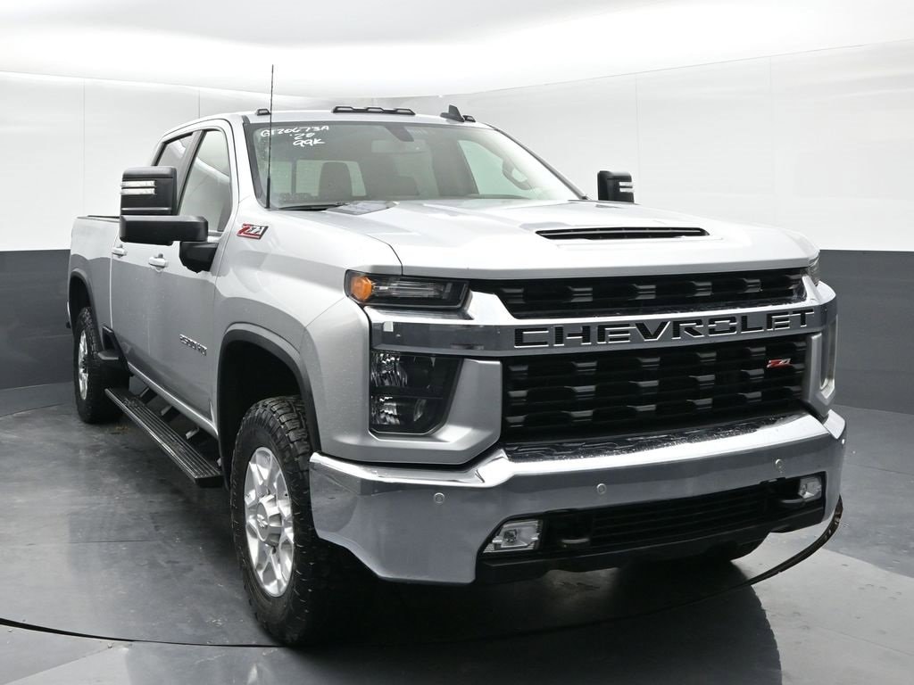 Used 2020 Chevrolet Silverado 2500HD LT with VIN 1GC1YNE73LF344147 for sale in West Point, MS