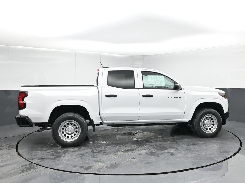 2025 Chevrolet Colorado Work Truck - Photo 8