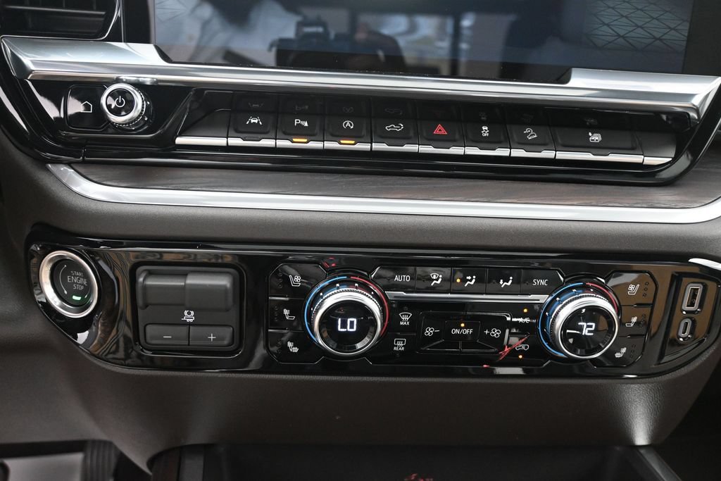 2026 GMC Sierra 1500 SLT - Photo 15