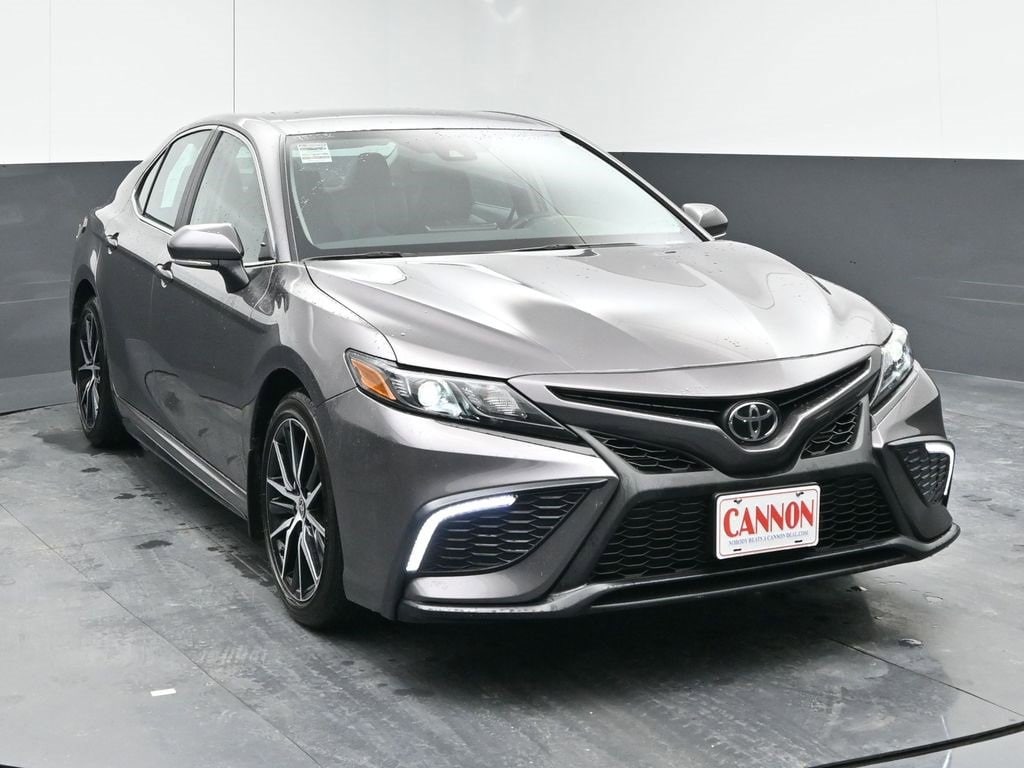 Used 2024 Toyota Camry SE with VIN 4T1G11AK4RU235536 for sale in West Point, MS