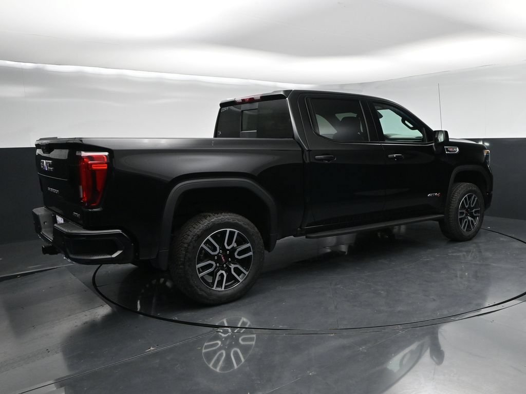 2026 GMC Sierra 1500 AT4 - Photo 7