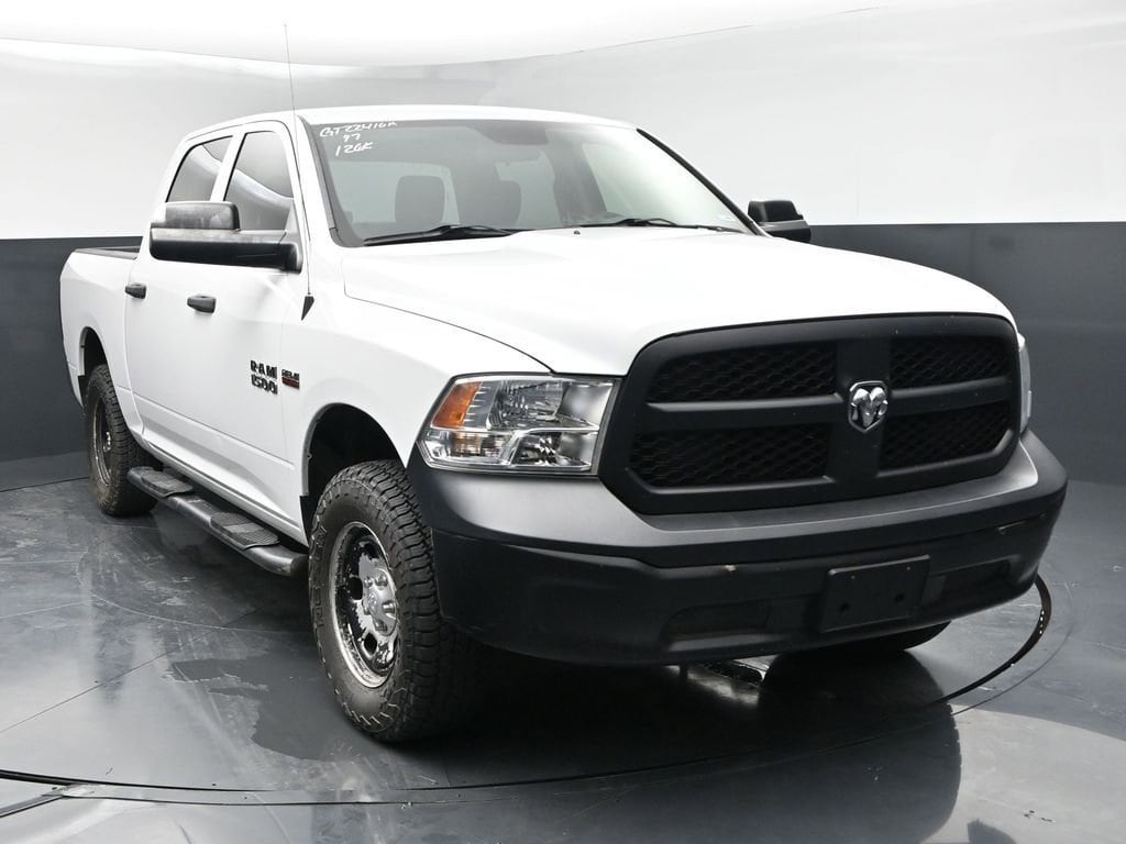 2017 RAM 1500 Tradesman 4x4 Crew Cab 5'7's photo