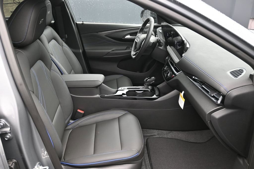 2026 Buick Envista Sport Touring - Photo 10