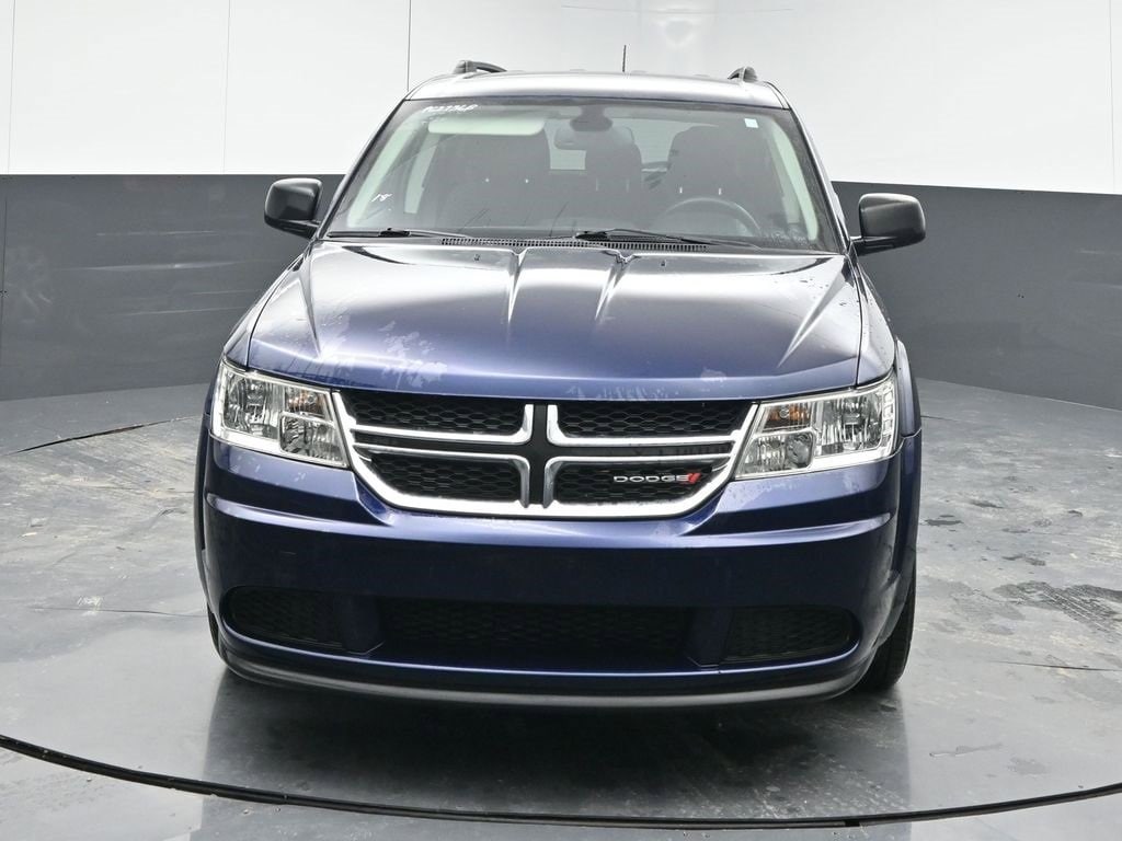 Used 2018 Dodge Journey SE with VIN 3C4PDCAB7JT385291 for sale in Greenwood, MS