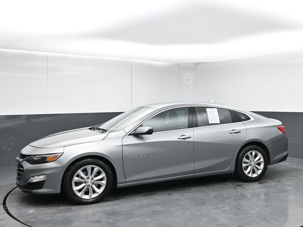 2023 Chevrolet Malibu photo 4