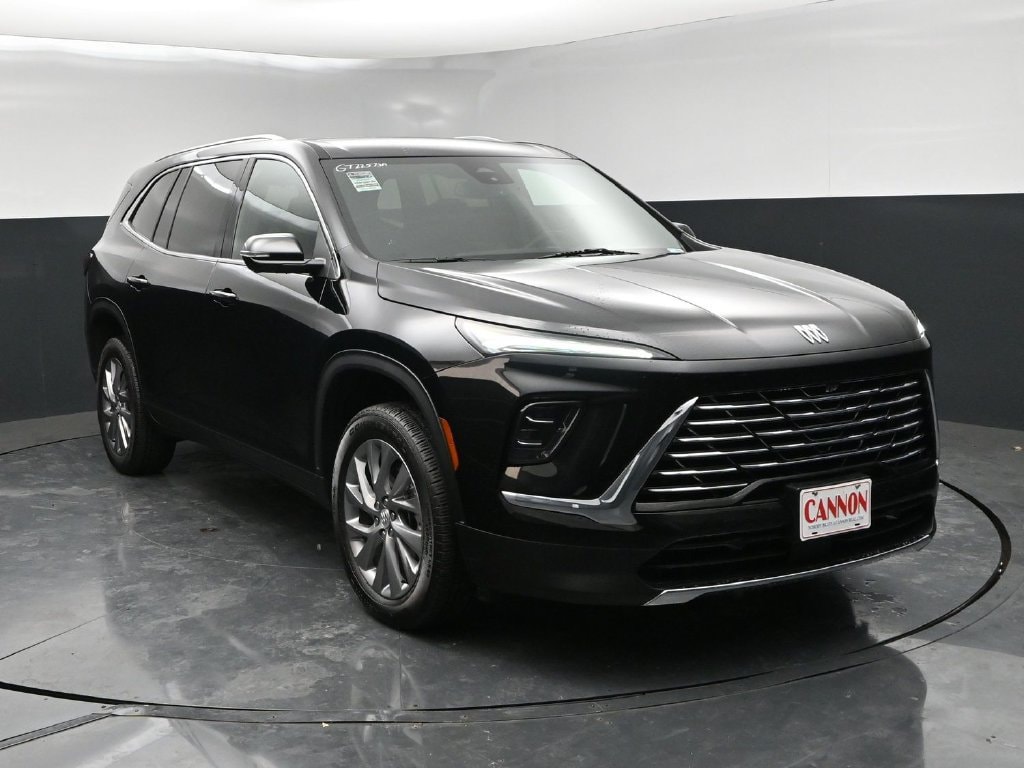 Used 2025 Buick Enclave Preferred SUV