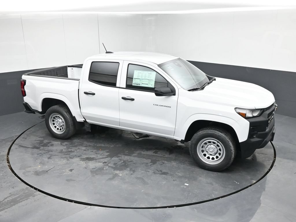 2025 Chevrolet Colorado Work Truck - Photo 18