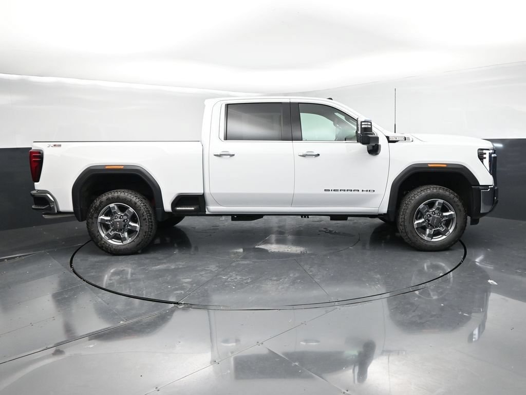 2026 GMC Sierra 3500HD SLE - Photo 8