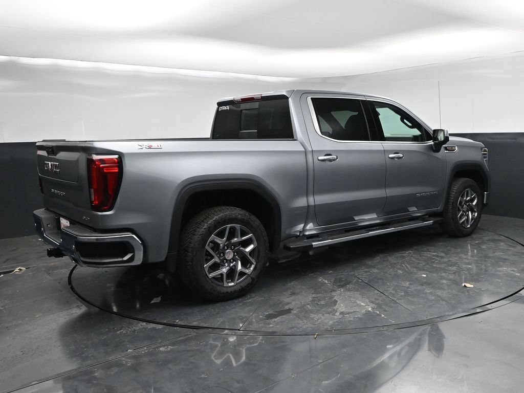 2026 GMC Sierra 1500 SLT - Photo 7