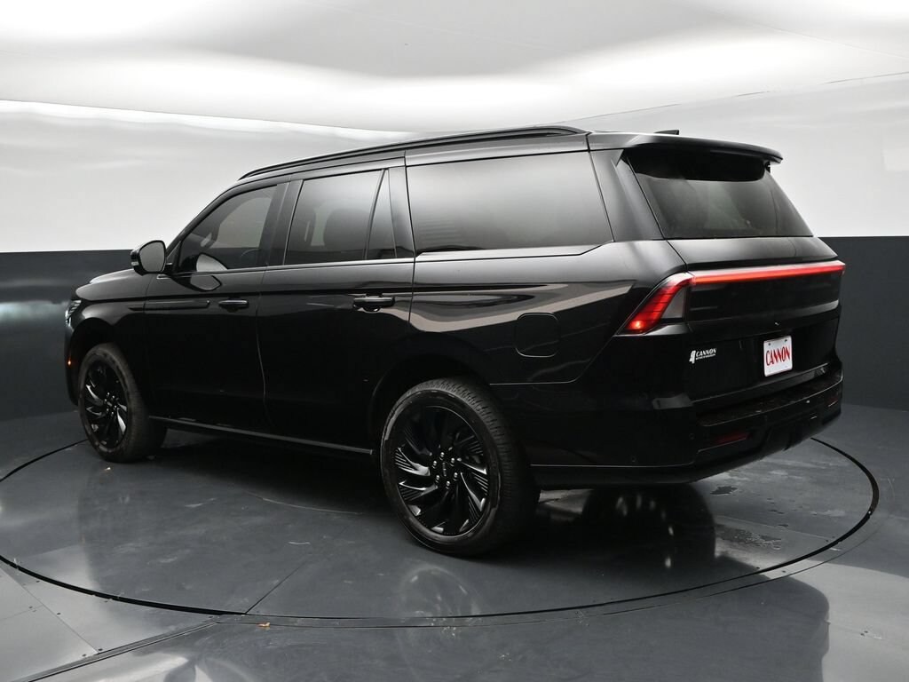 Used 2025 Lincoln Navigator Reserve