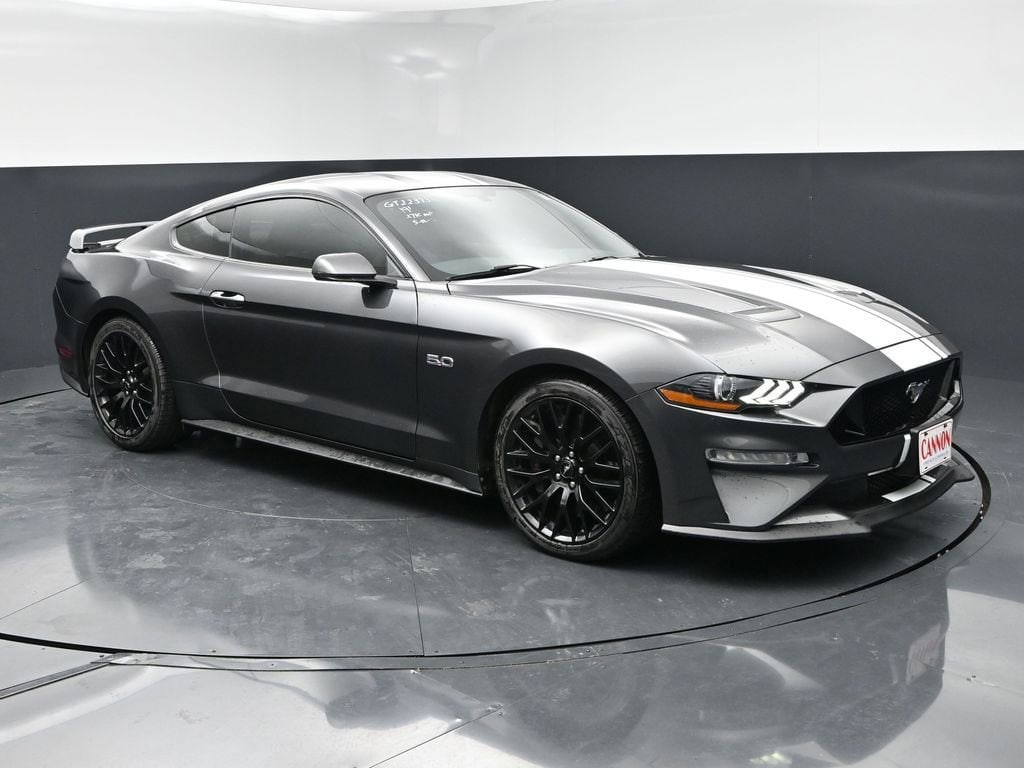 2019 Ford Mustang GT Coupe Premium's photo
