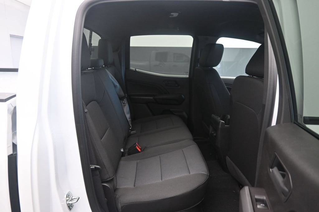 2025 Chevrolet Colorado Work Truck - Photo 11