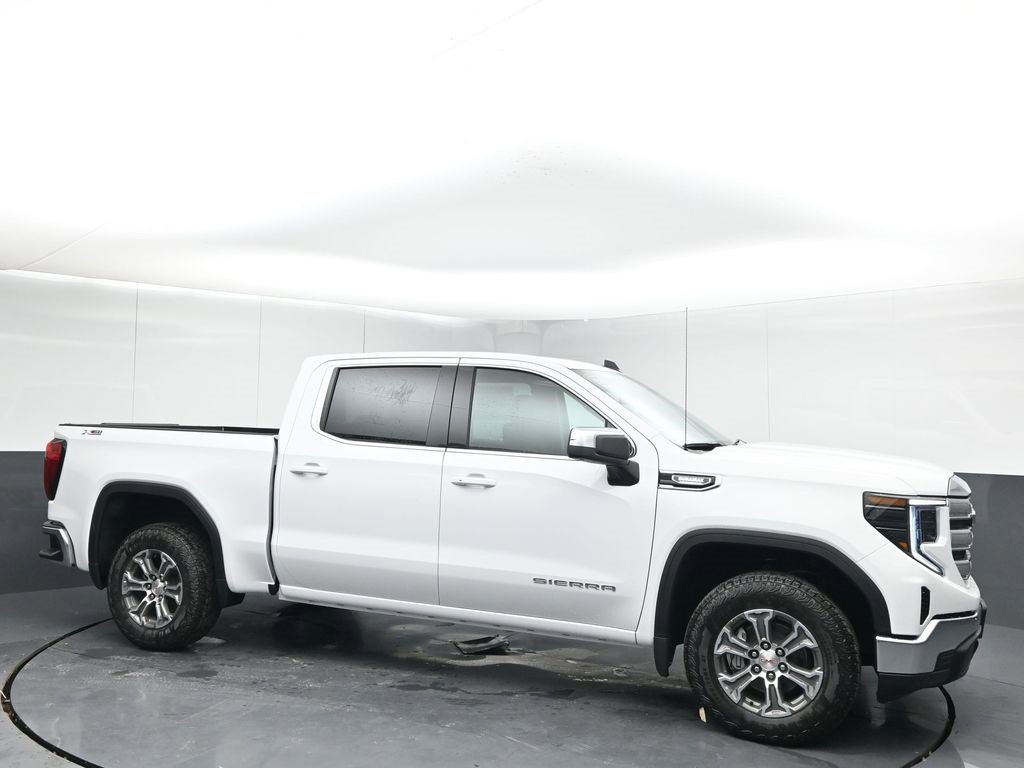 2026 GMC Sierra 1500 SLE's photo