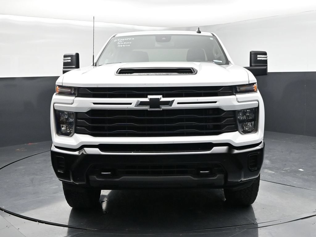 Used 2024 Chevrolet Silverado 2500 HD Custom Truck