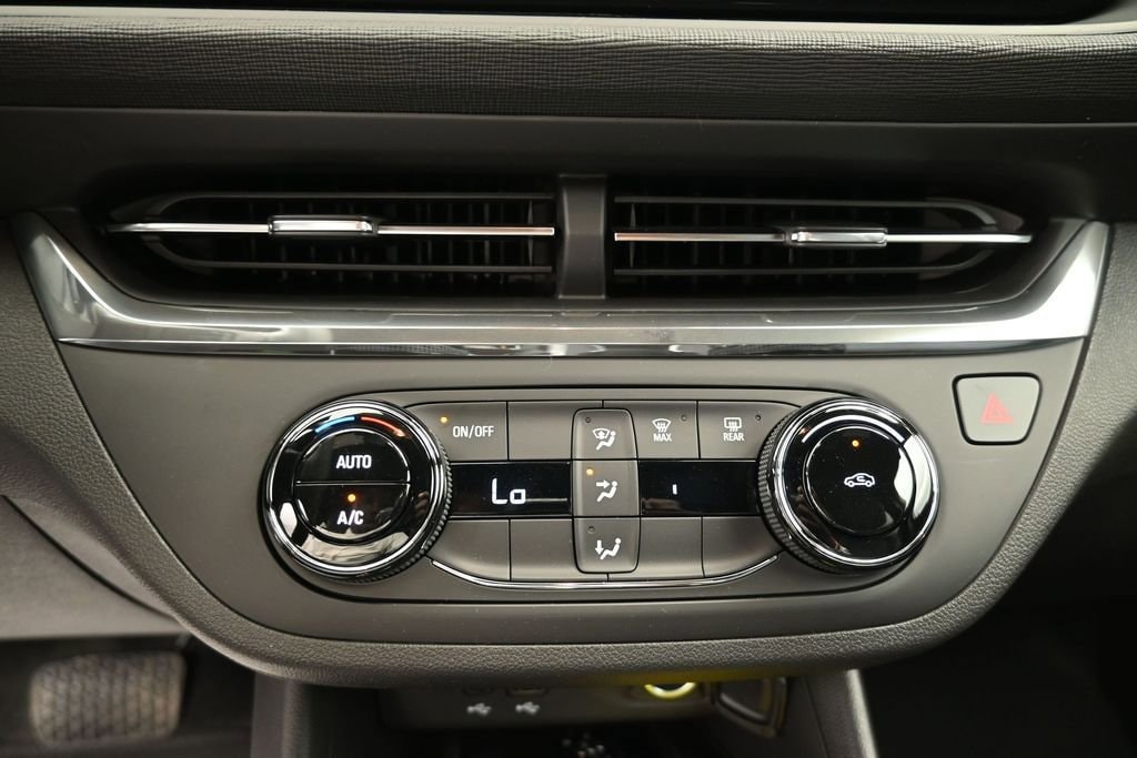 2026 Buick Envista Preferred - Photo 14