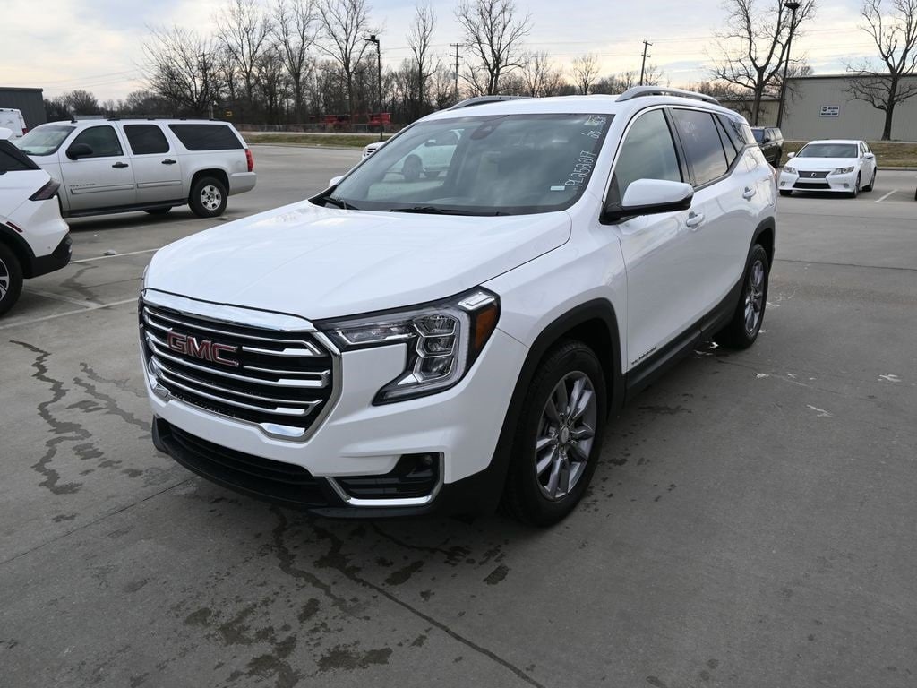2023 GMC Terrain SLT