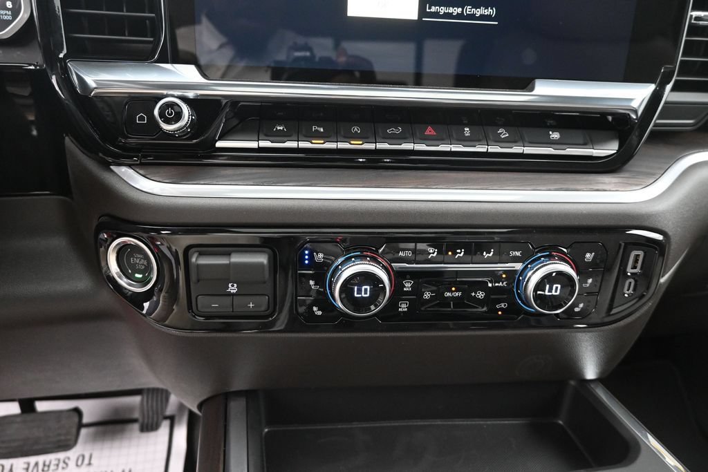 2026 GMC Sierra 1500 SLT - Photo 15