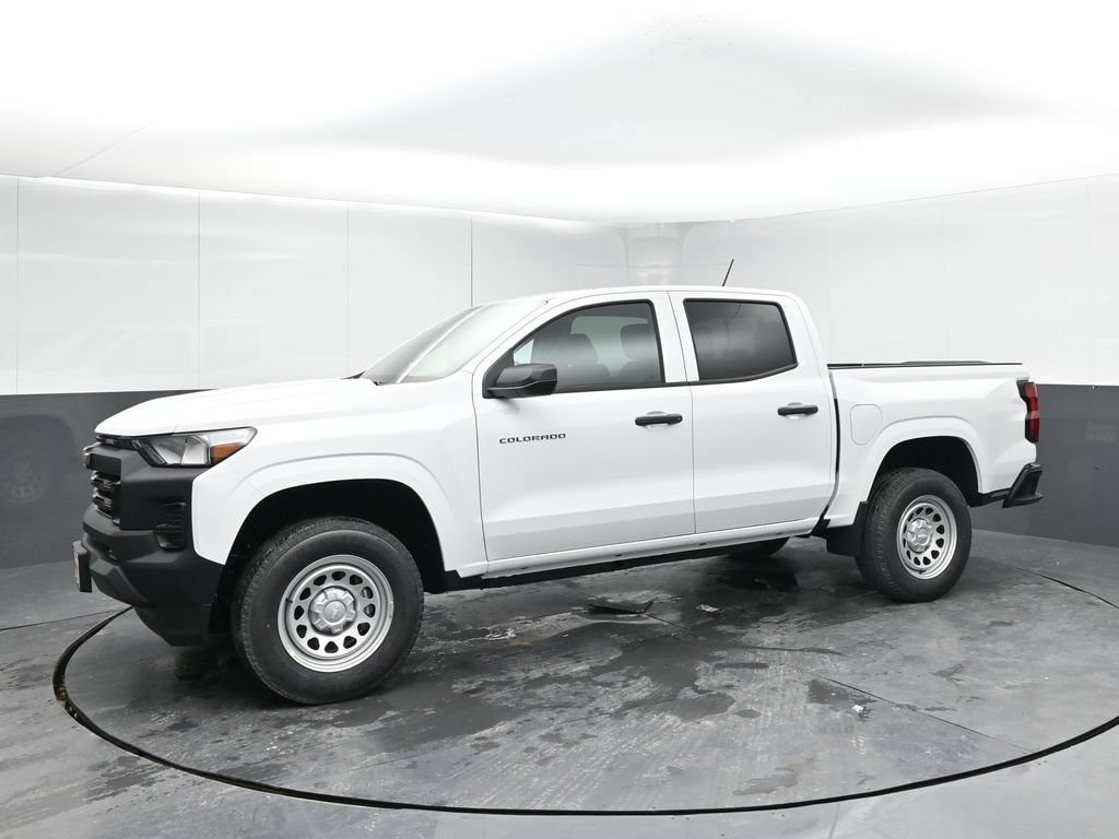 2025 Chevrolet Colorado Work Truck - Photo 4