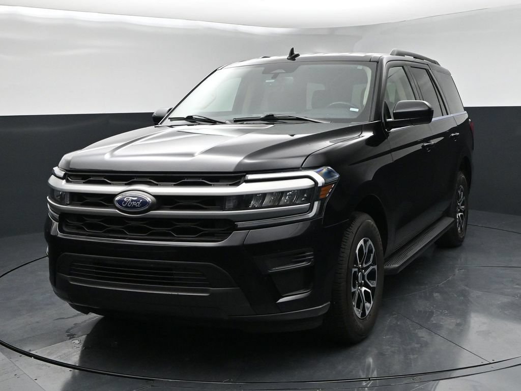 Used 2024 Ford Expedition XLT