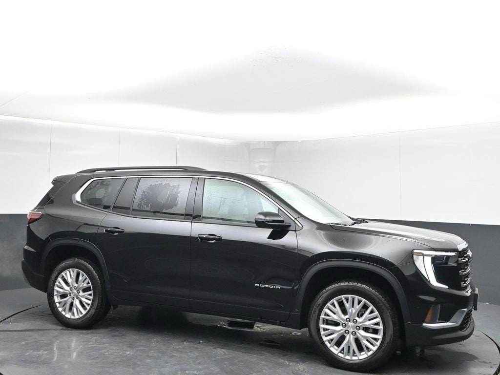 2026 GMC Acadia Elevation's photo