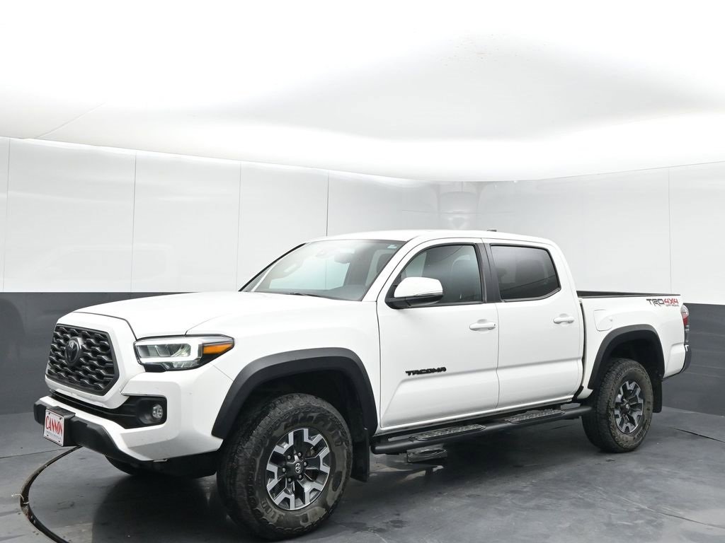2022 Toyota Tacoma SR photo 4