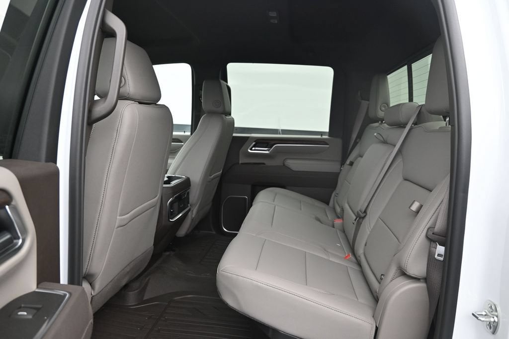 2026 GMC Sierra 2500HD SLT - Photo 12