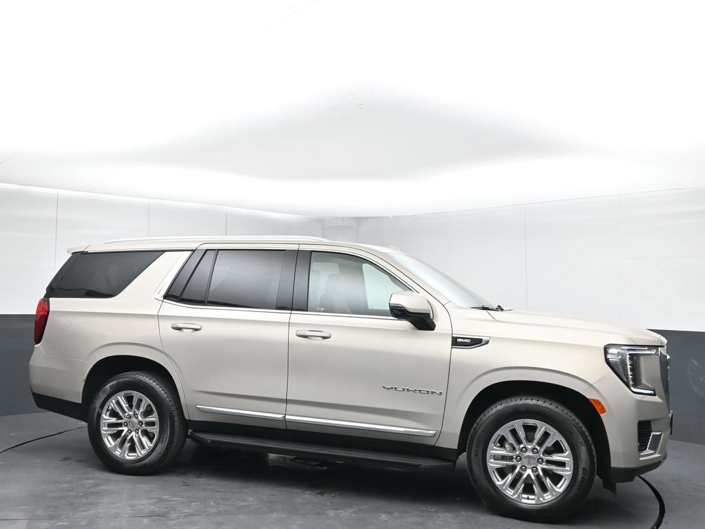 2021 GMC Yukon SLT's photo