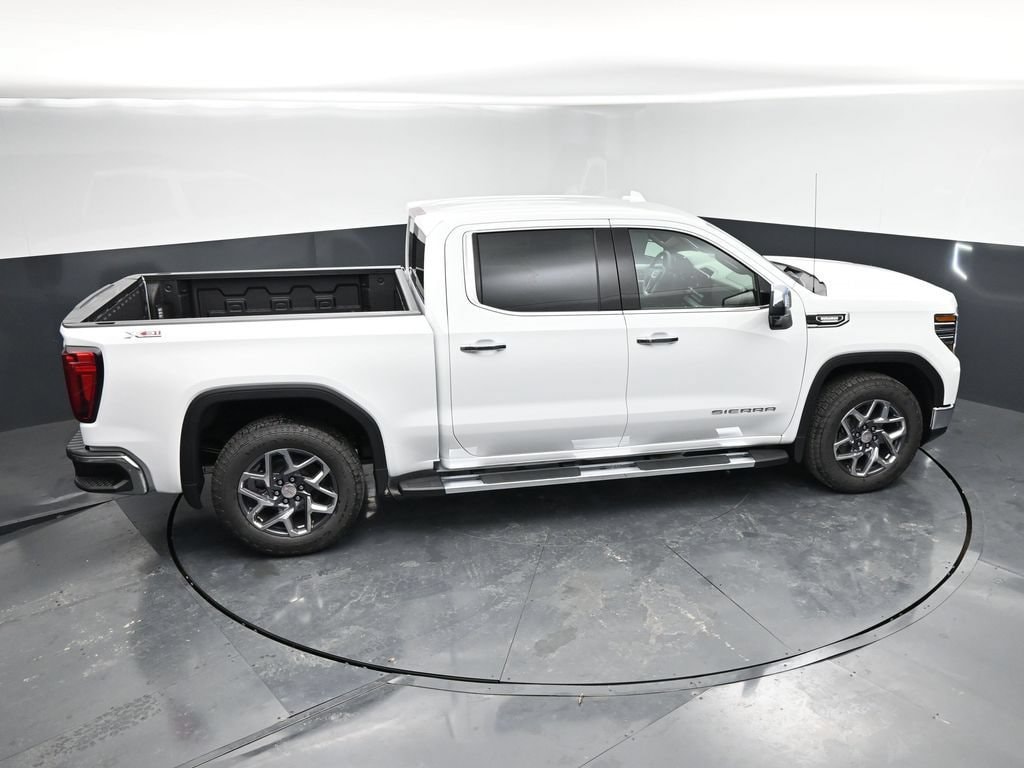 2026 GMC Sierra 1500 SLT - Photo 24