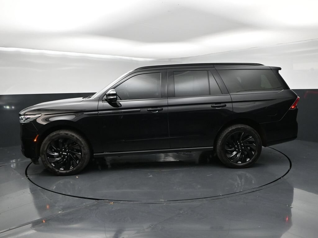 Used 2025 Lincoln Navigator Reserve