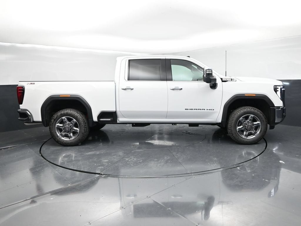 2026 GMC Sierra 3500HD SLE - Photo 6