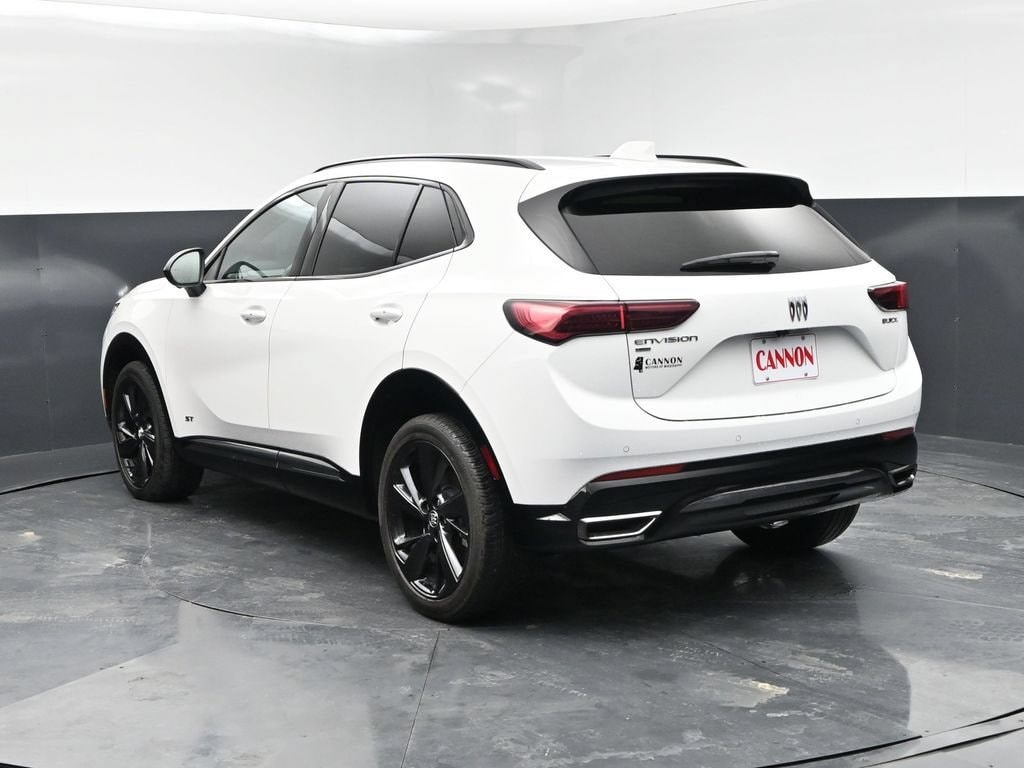 Used 2025 Buick Envision Sport Touring SUV