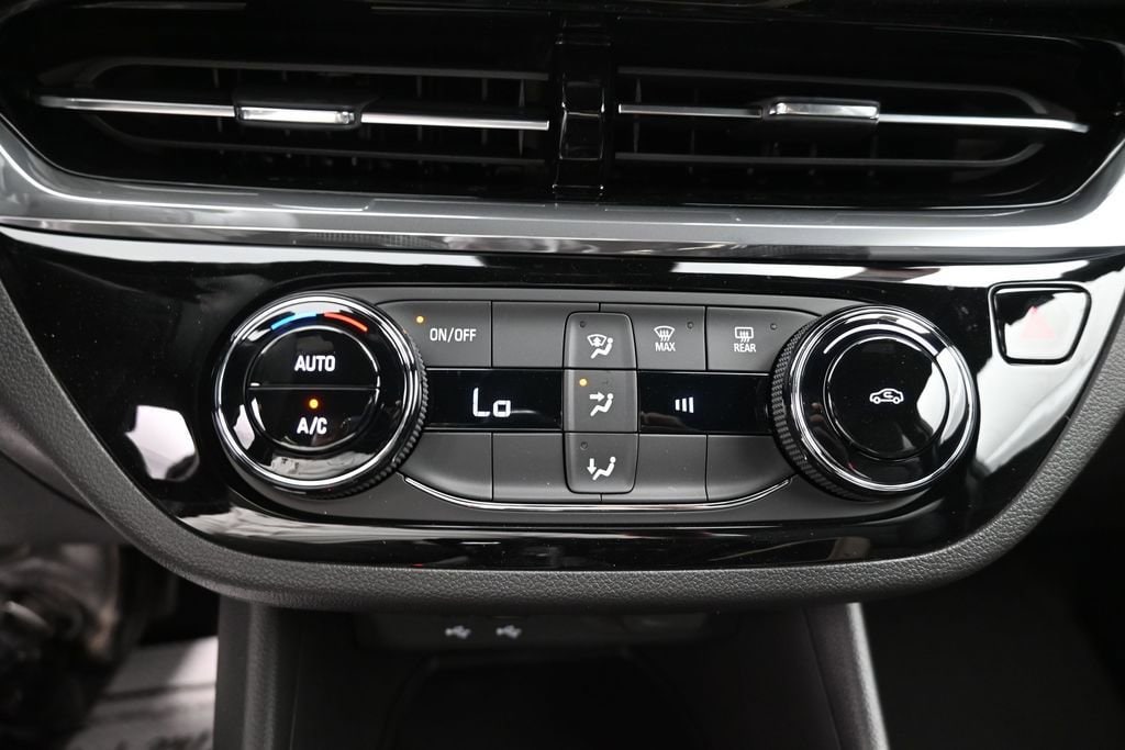 2026 Buick Envista Sport Touring - Photo 14