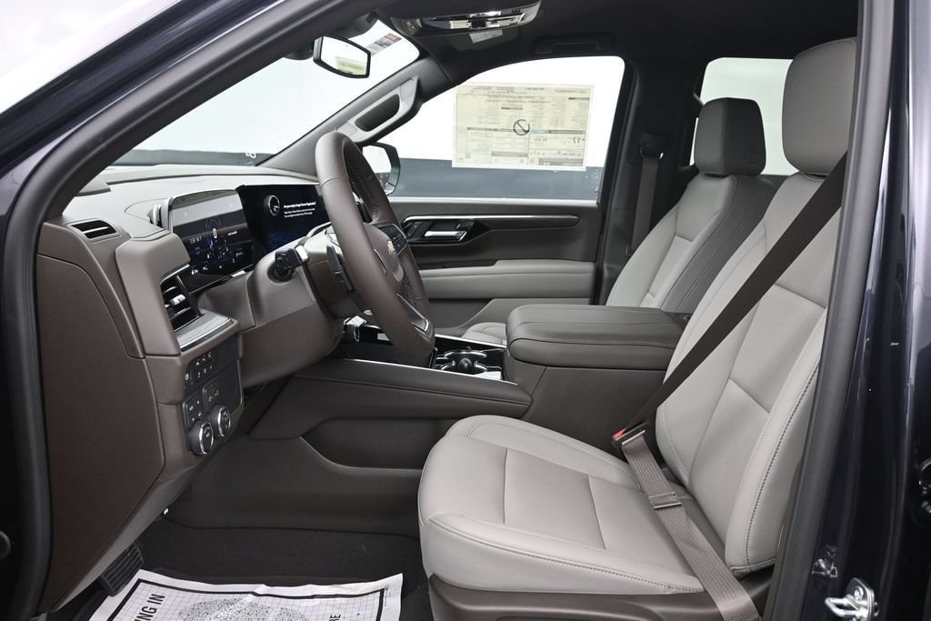 2026 Chevrolet Tahoe LT - Photo 9