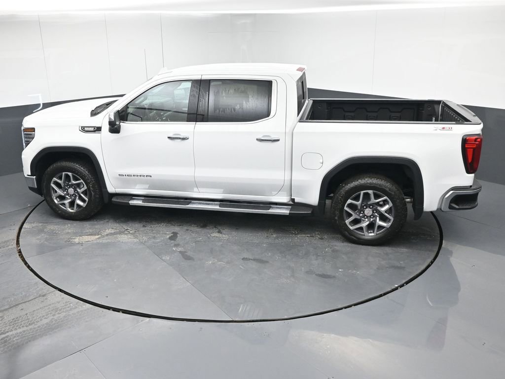 2026 GMC Sierra 1500 SLT - Photo 22